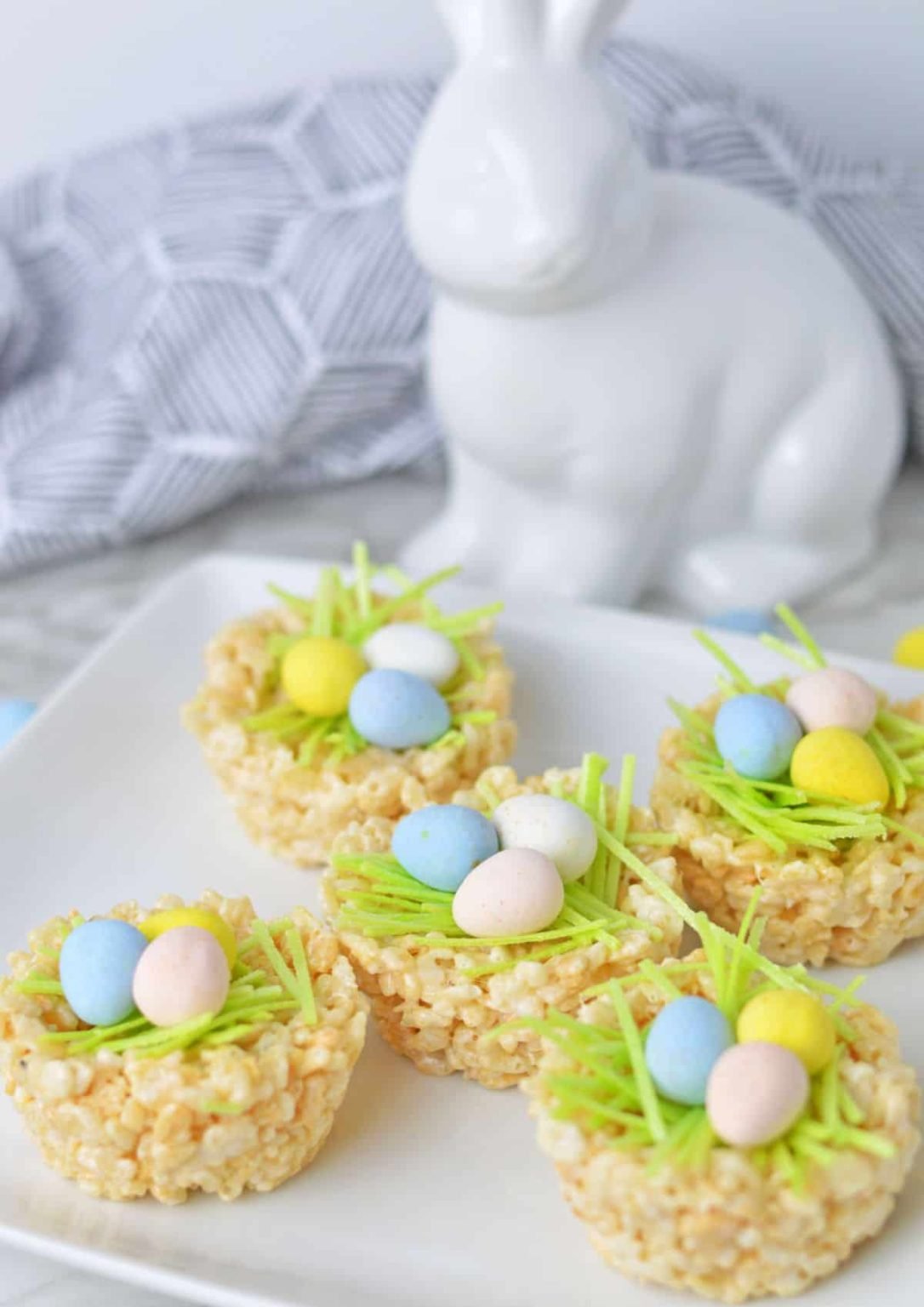 15 Easter Rice Krispie Treats - Chef Olu